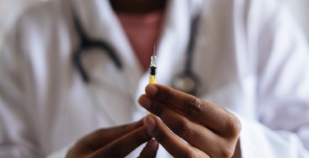 Uma em cada 10 crianças com 13 meses sem proteção contra sarampo