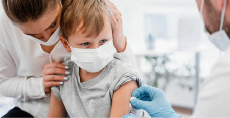 COVID-19: 306 mil vacinas administradas a crianças e comunidade escolar em quatro dias